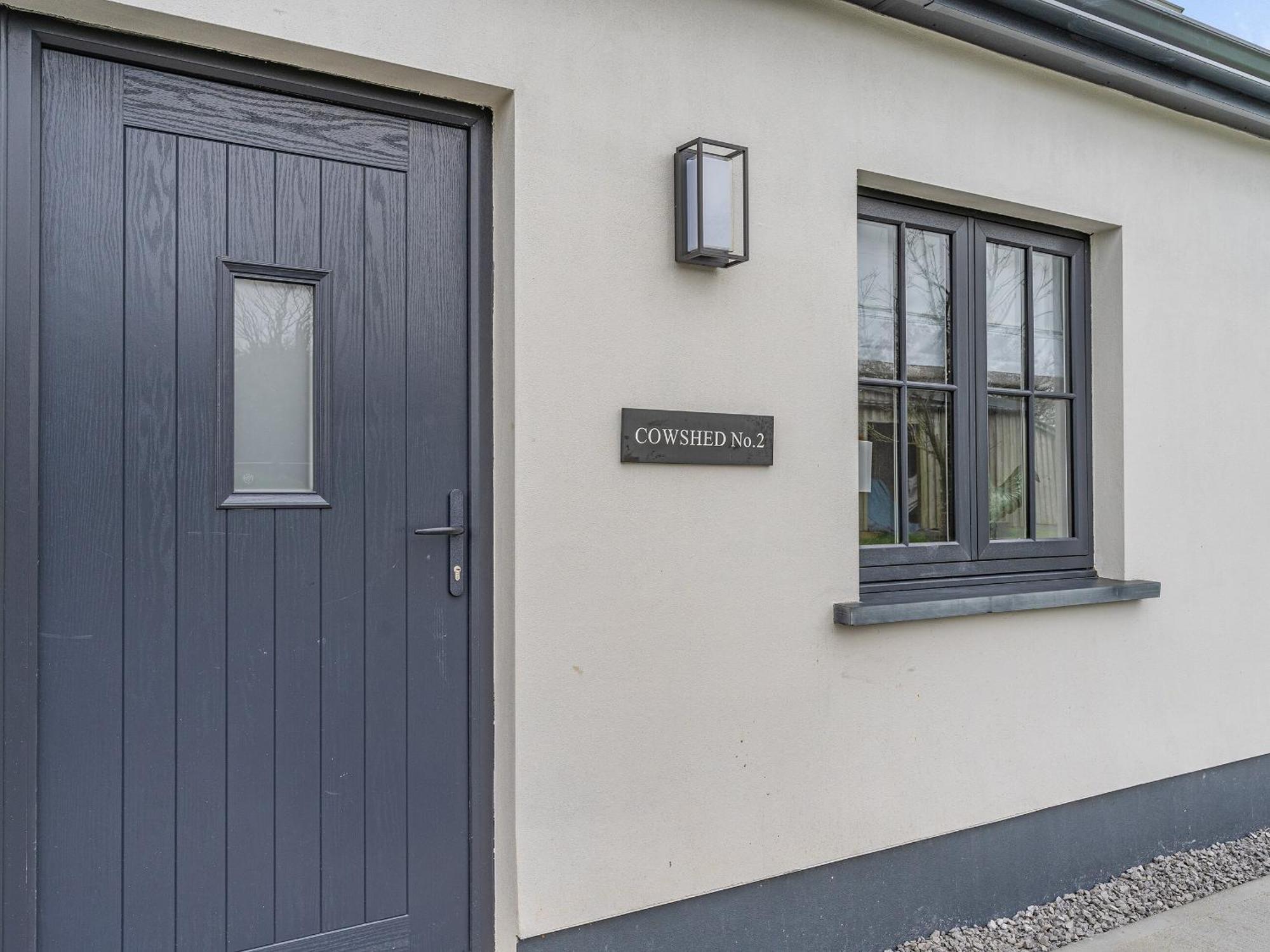 Cowshed 2 - Uk35458 Villa Whitland Exterior photo